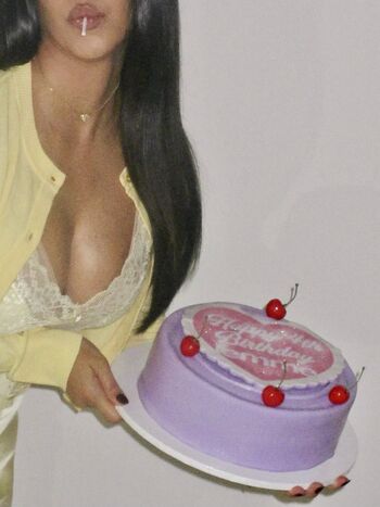 Full leaked Kourtney kardashian page private onlyfans photo