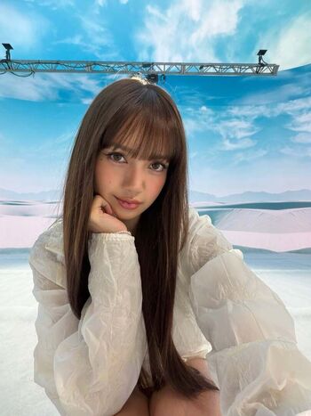 Full leaked Kpop girls page private onlyfans photo