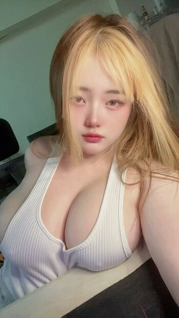Full leaked Kratui zaza private onlyfans photo