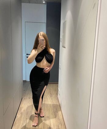Full leaked Krissidiary private onlyfans photo