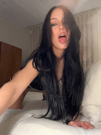 Full leaked Kristen coms private onlyfans photo