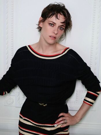 Full leaked Kristen stewart page private onlyfans photo
