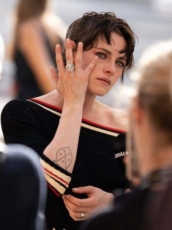 Full leaked Kristen stewart private onlyfans photo