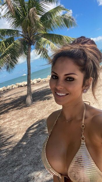 Full leaked Kristen strout private onlyfans photo