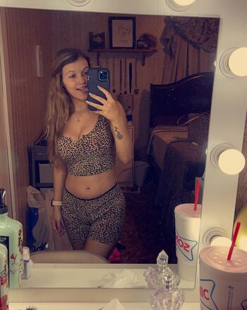 Full leaked Kristennnhaness private onlyfans photo