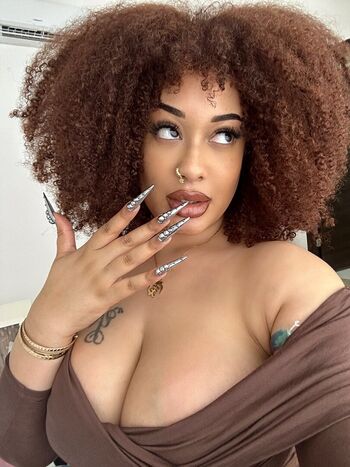 Full leaked Kristiana king private onlyfans photo