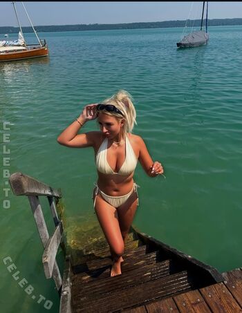 Full leaked Kristinkbi private onlyfans photo