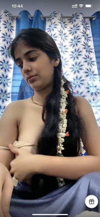 Full leaked Kritika kapoor private onlyfans photo