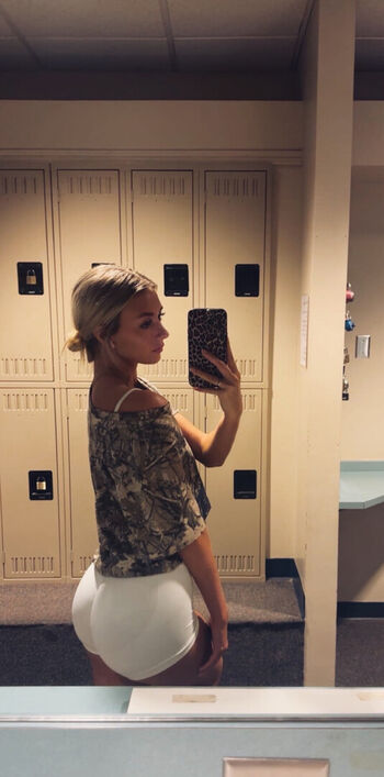 Full leaked Krystinh private onlyfans photo