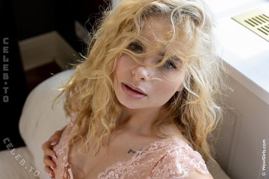 Full leaked Ksenia k page private onlyfans photo