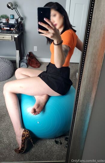 Full leaked Kt solez page private onlyfans photo