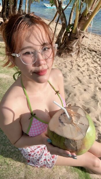 Full leaked Kura onee san  page private onlyfans photo