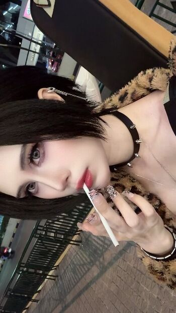 Full leaked Kura onee san  page private onlyfans photo