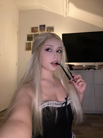 Full leaked Kuramanou private onlyfans photo