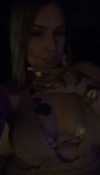 Full leaked Kushinaguccii private onlyfans photo