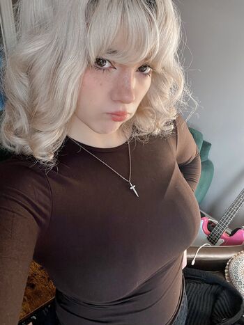 Full leaked Kvwviiju private onlyfans photo