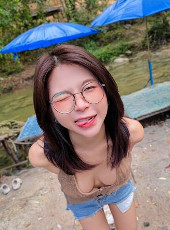 Full leaked Kwan lc private onlyfans photo
