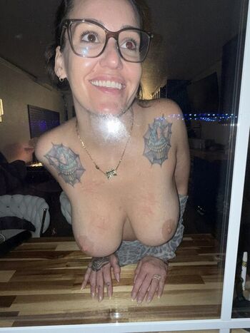 Full leaked Kweenpeach private onlyfans photo