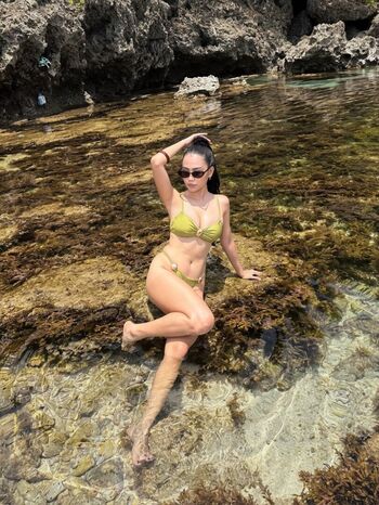 Full leaked Kwini bb private onlyfans photo
