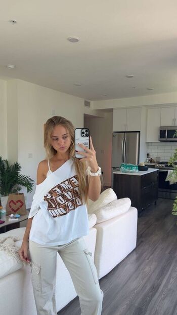 Full leaked Kyla dodds private onlyfans photo