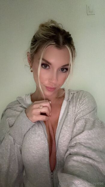 Full leaked Kylayese page private onlyfans photo