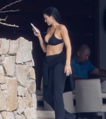 Full leaked Kylie jenner  page private onlyfans photo