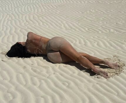 Full leaked Kylie jenner  page private onlyfans photo