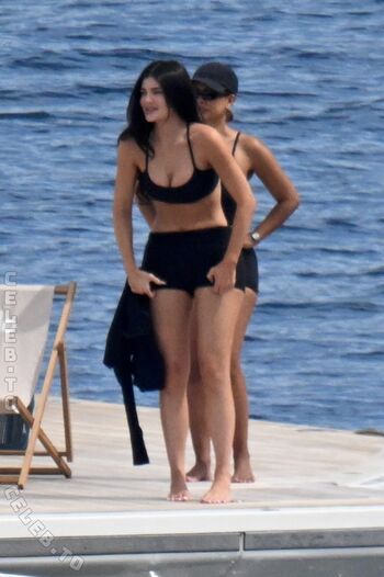 Full leaked Kylie jenner  page private onlyfans photo