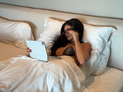 Full leaked Kylie jenner private onlyfans photo