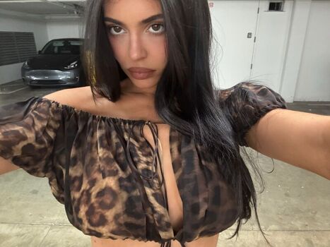 Full leaked Kylie jenner page private onlyfans photo