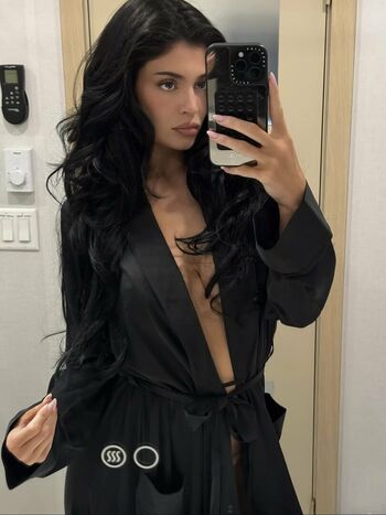 Full leaked Kylie jenner  page private onlyfans photo