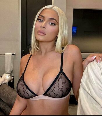 Full leaked Kylie jenner page private onlyfans photo