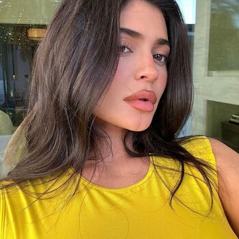 Full leaked Kylie jenner private onlyfans photo