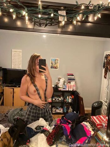 Full leaked Kylie private onlyfans photo