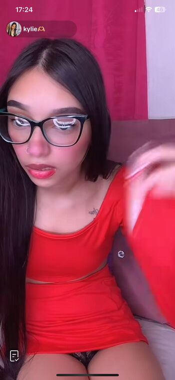 Full leaked Kyliemiless private onlyfans photo