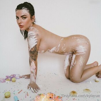 Full leaked Kylieraehall private onlyfans photo