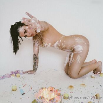 Full leaked Kylieraehall private onlyfans photo