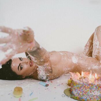 Full leaked Kylieraehall private onlyfans photo