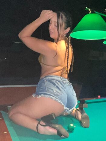 Full leaked Kyraannebabe private onlyfans photo