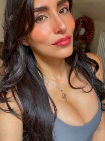 Full leaked La layana rous private onlyfans photo