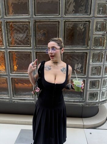 Full leaked La roli private onlyfans photo