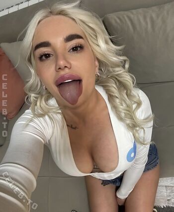 Full leaked La vidaa locaaa private onlyfans photo