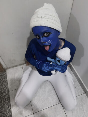 laah_girl
