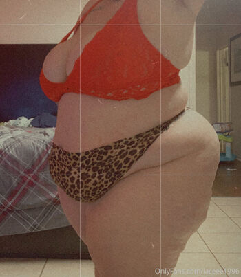 Full leaked Laceee private onlyfans photo