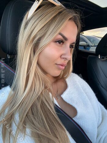 Full leaked Lady sophie private onlyfans photo