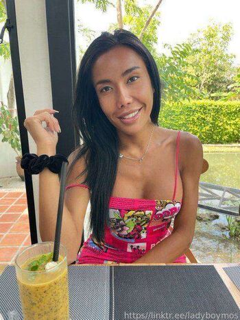 Full leaked Ladyboymos private onlyfans photo