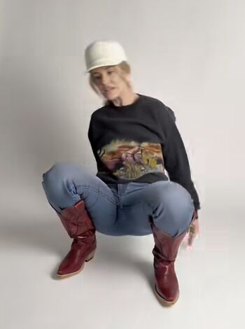 Full leaked Lainey wilson private onlyfans photo