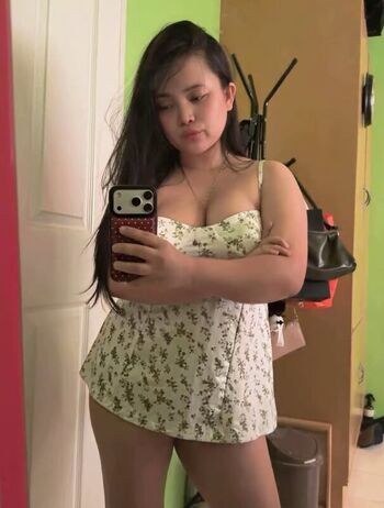 Full leaked Lalalyan private onlyfans photo