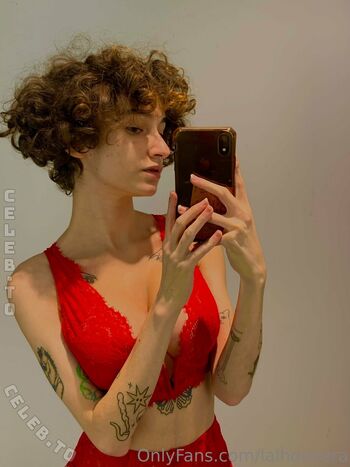 Full leaked Lalhoevera private onlyfans photo