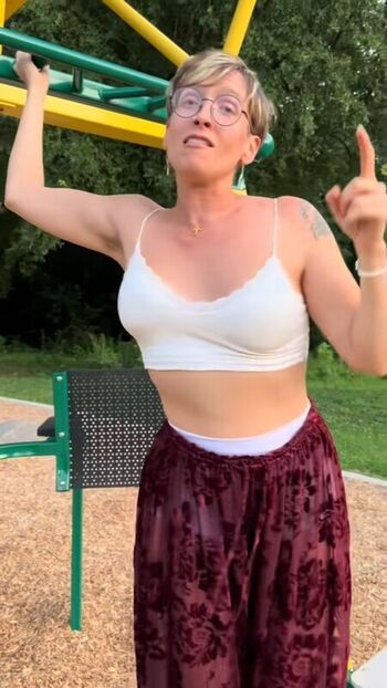 Full leaked Lamarks lisaannmarkuson private onlyfans photo